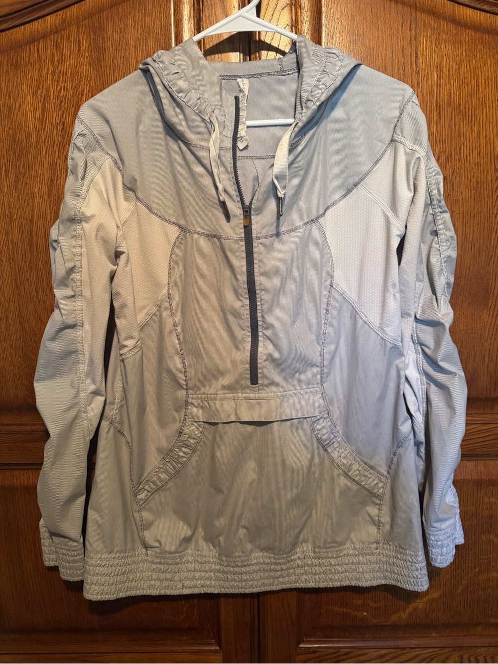 Y2K Lululemon Run: Make It Rain Jacket Silver Slate Size 4 No Longer Sold EUC